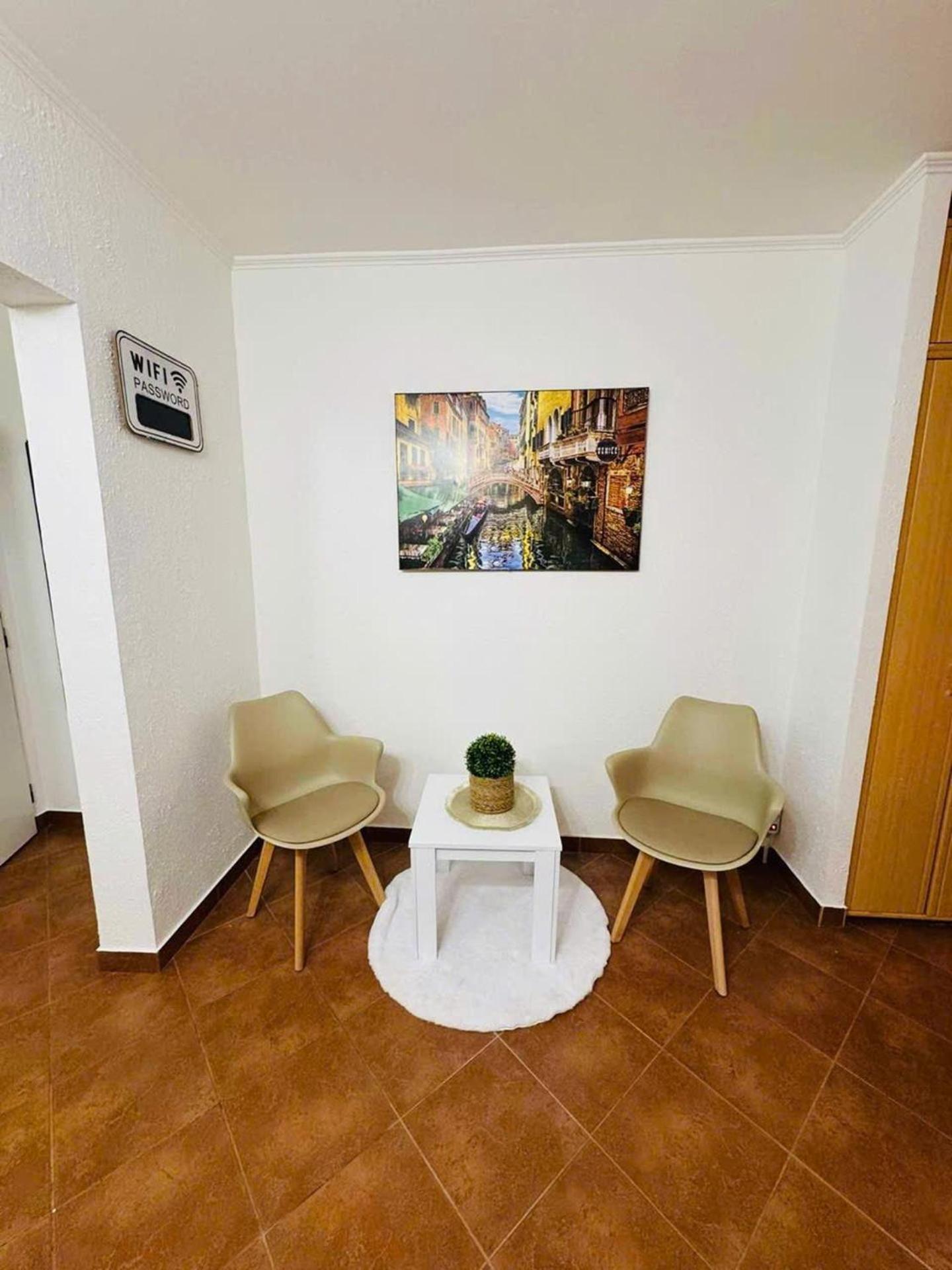 Apartamento Apart For Rent Near Center Praga Exterior foto